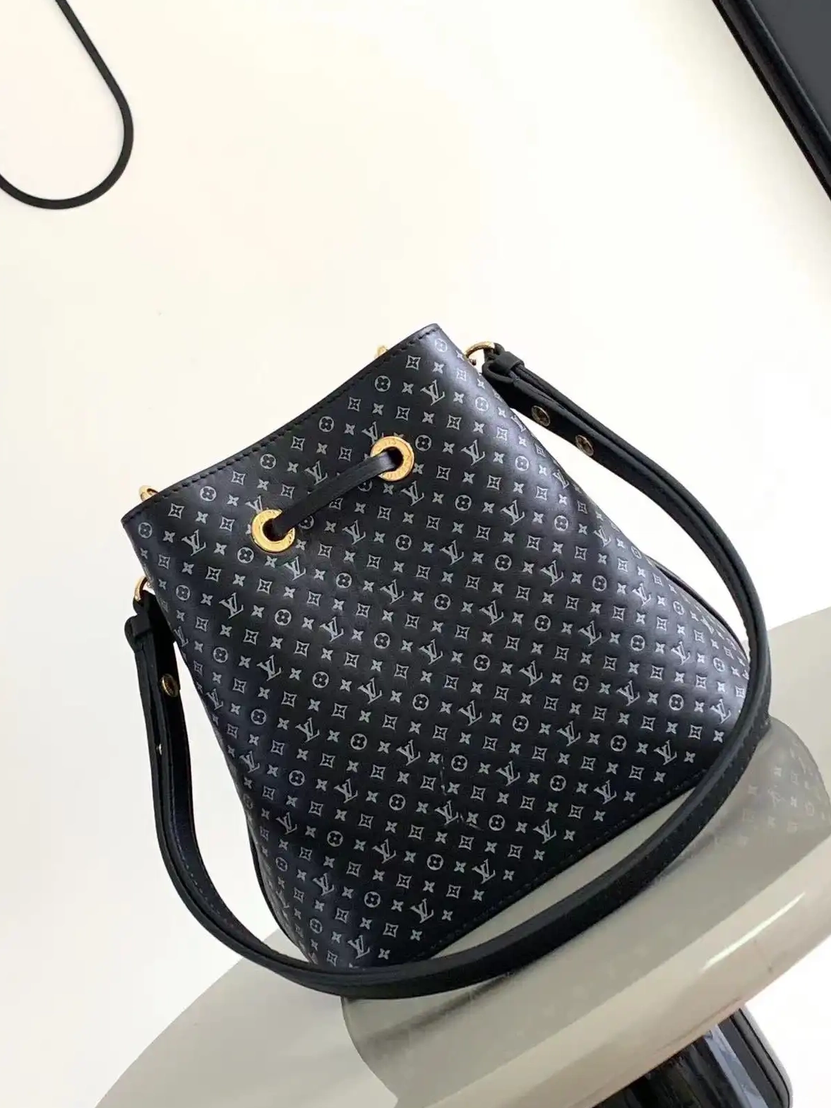 Cheap BB LOUIS VUITTON NÉONOÉ 0624